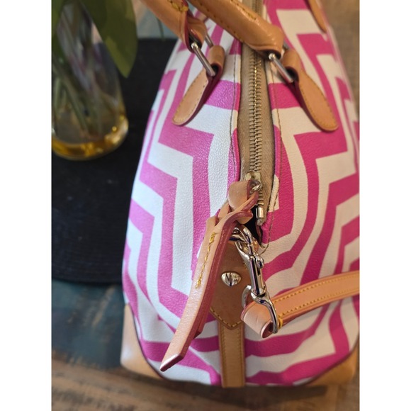 Dooney Bourke Chevron Pink White Satchel Handbag Leather Trim - Picture 3 of 12